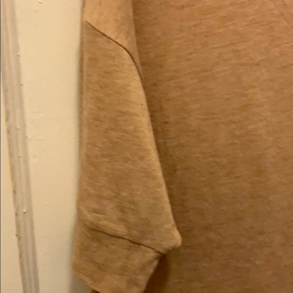 LOFT Top - Picture 3 of 4